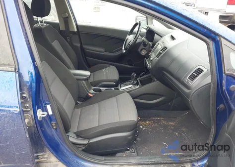 2017 Kia Forte S z USA, uszkodzony, nr VIN 3KPFL4A74HE117443